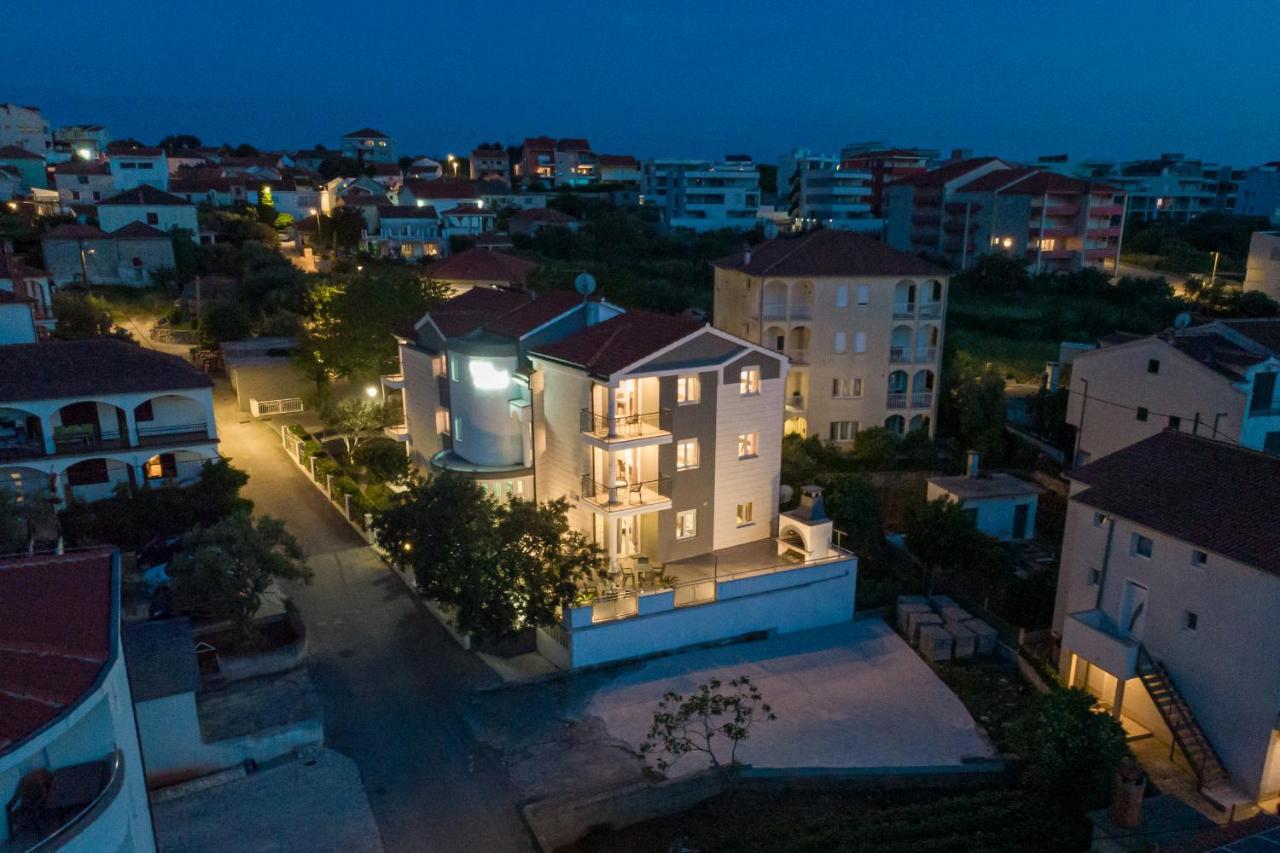 Island Resort Mihaela - Happy Rentals Трогир Экстерьер фото